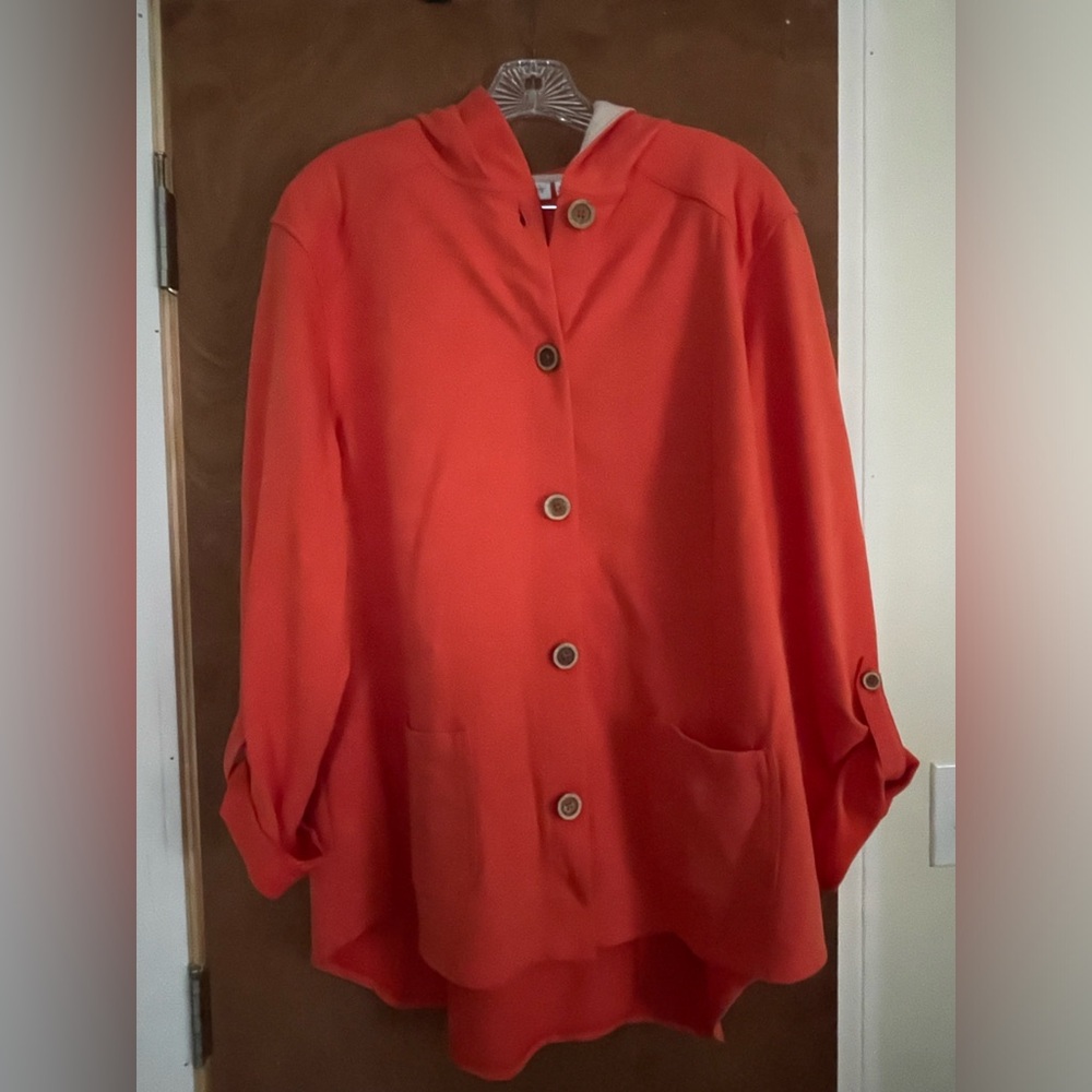 Beautiful sweatshirt Tropical color